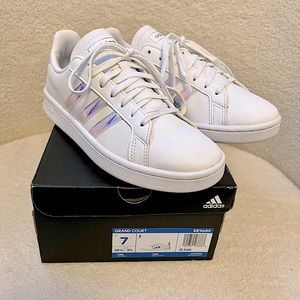 Adidas Women’s Grand Court Sneaker